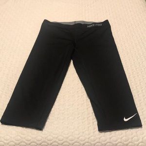 Nike Pro Dry-Fit Capri
